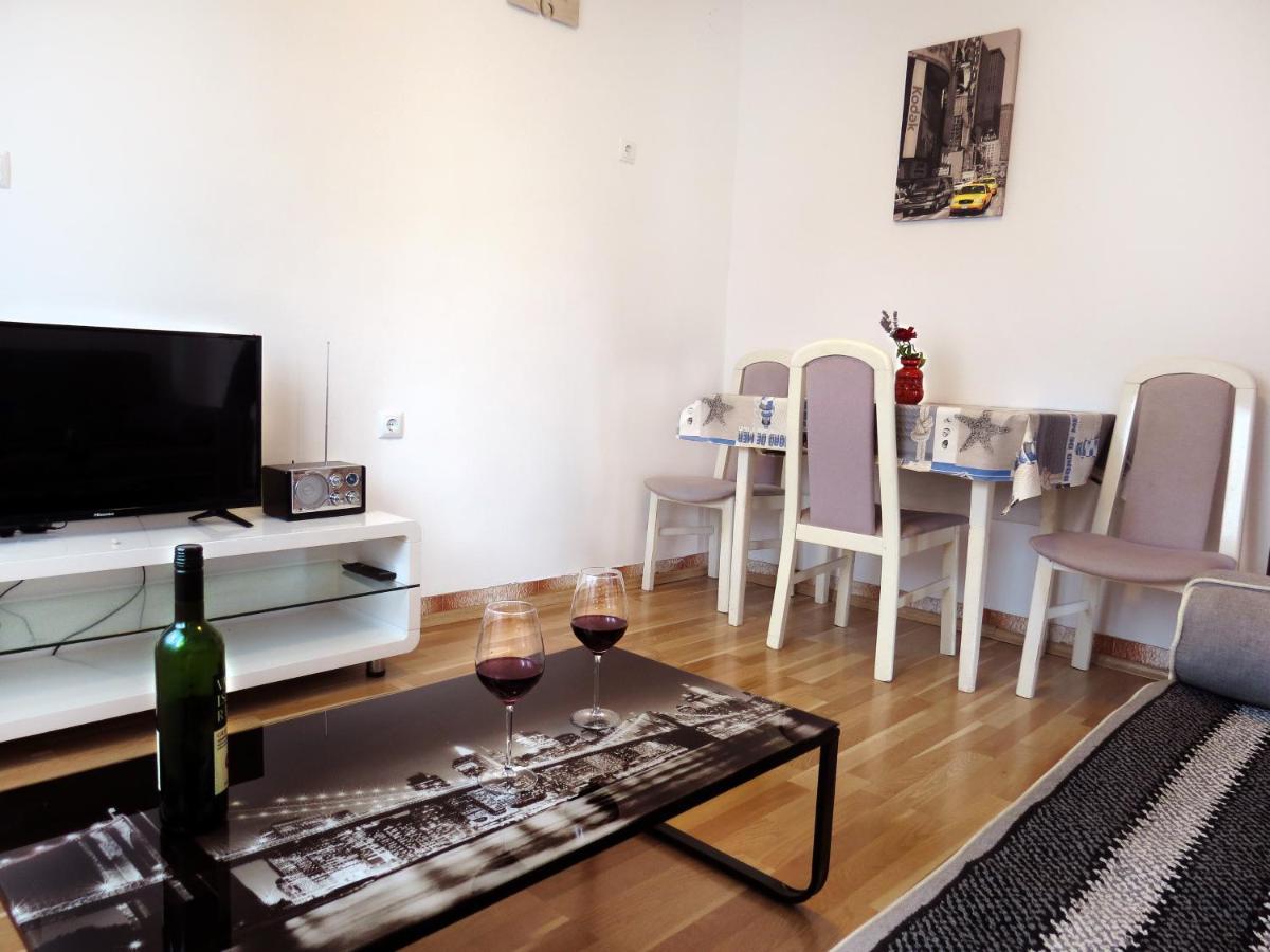 Apartment Jadro Супетар Екстериор снимка